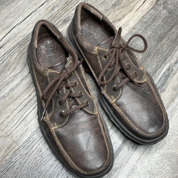 Born Mens Brown Lace Up Leather Shoes, size 8, EU size 41 - Picture 3 of 9